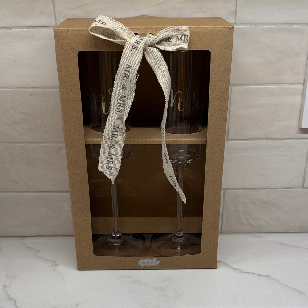 Mud Pie Wedding Champagne Set